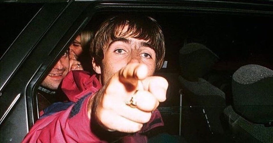 Liam Gallagher diz que estaria preso se existissem redes sociais nos anos 90