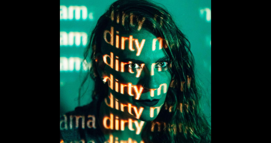 Flávia Stella lança a poderosa faixa “Dirty Mama”