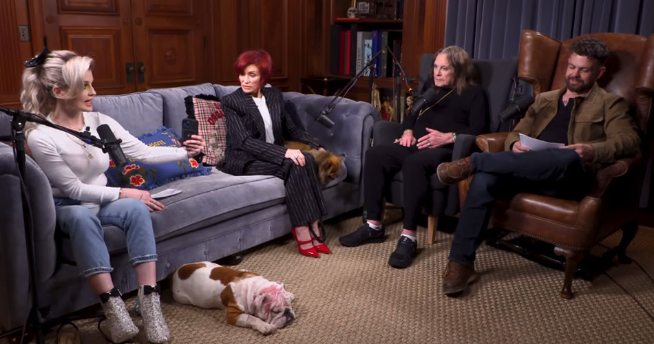 Família de Ozzy Osbourne adota cachorro abandonado durante incêndio