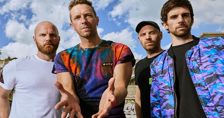 Coldplay libera clipe de “Feelslikeimfallinginlove” gravado com participação de fãs
