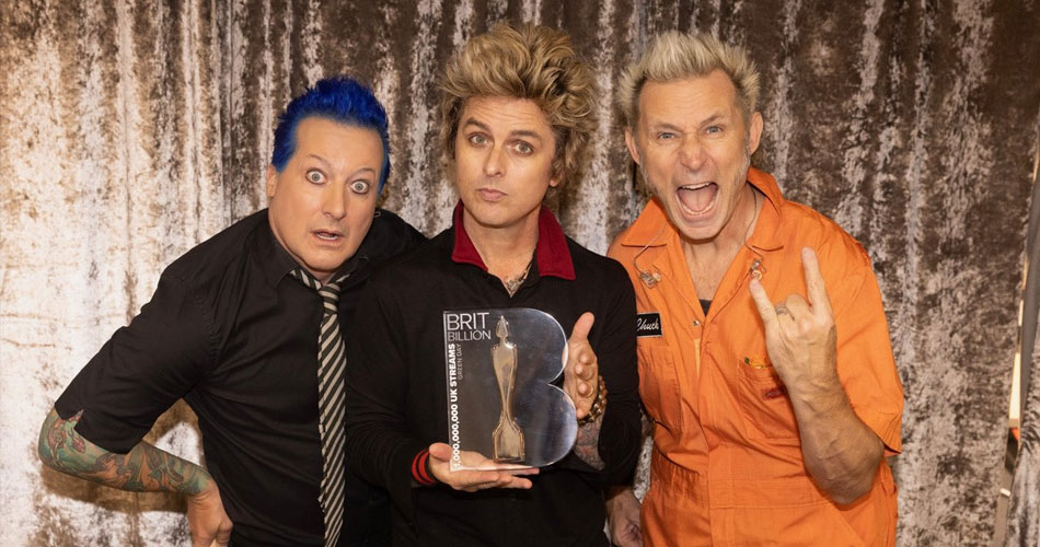 Green Day recebe prêmio por atingir um bilhão de streams no Reino Unido