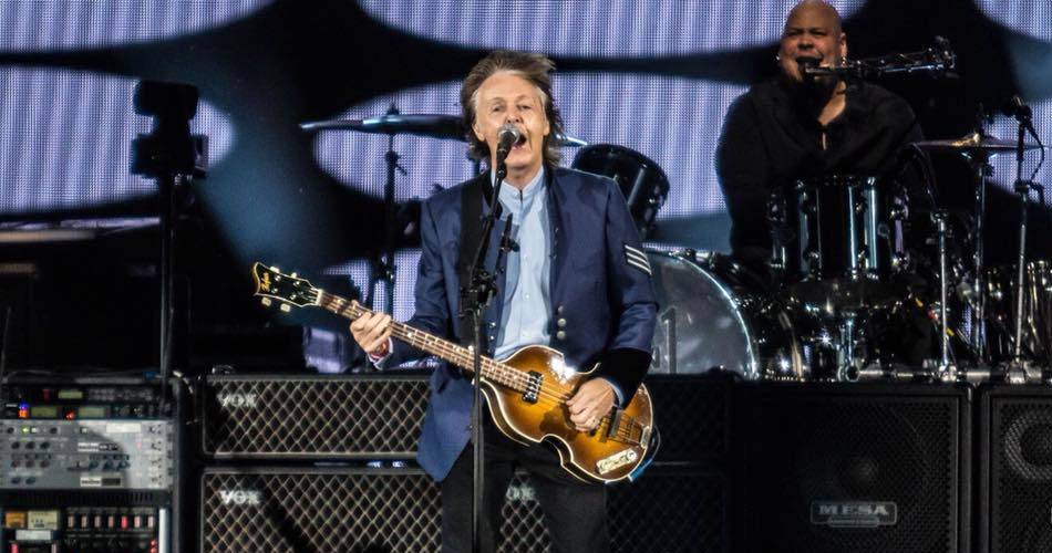 Paul McCartney faz estreia ao vivo de “Now and Then”, o “último single dos Beatles”