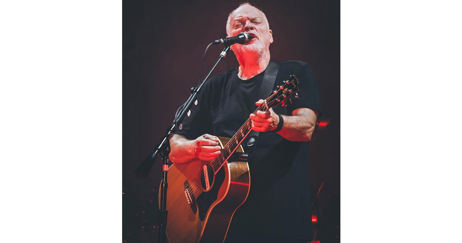 David Gilmour revela que gravadora o obrigou a produzir o último álbum do Pink Floyd